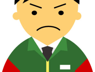 会員登録不要で無料でダウンロードできる【怒り顔】コンビニ店員男性20代～30代のアイコン10（緑／袖赤・黒髪）［JPG］